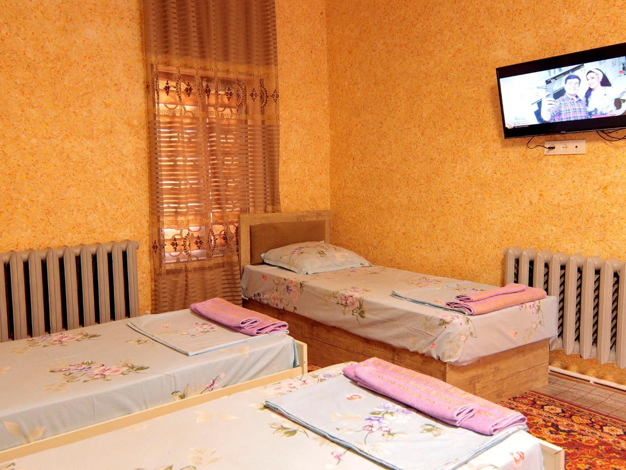 Lion Guest House Бухара Екстериор снимка