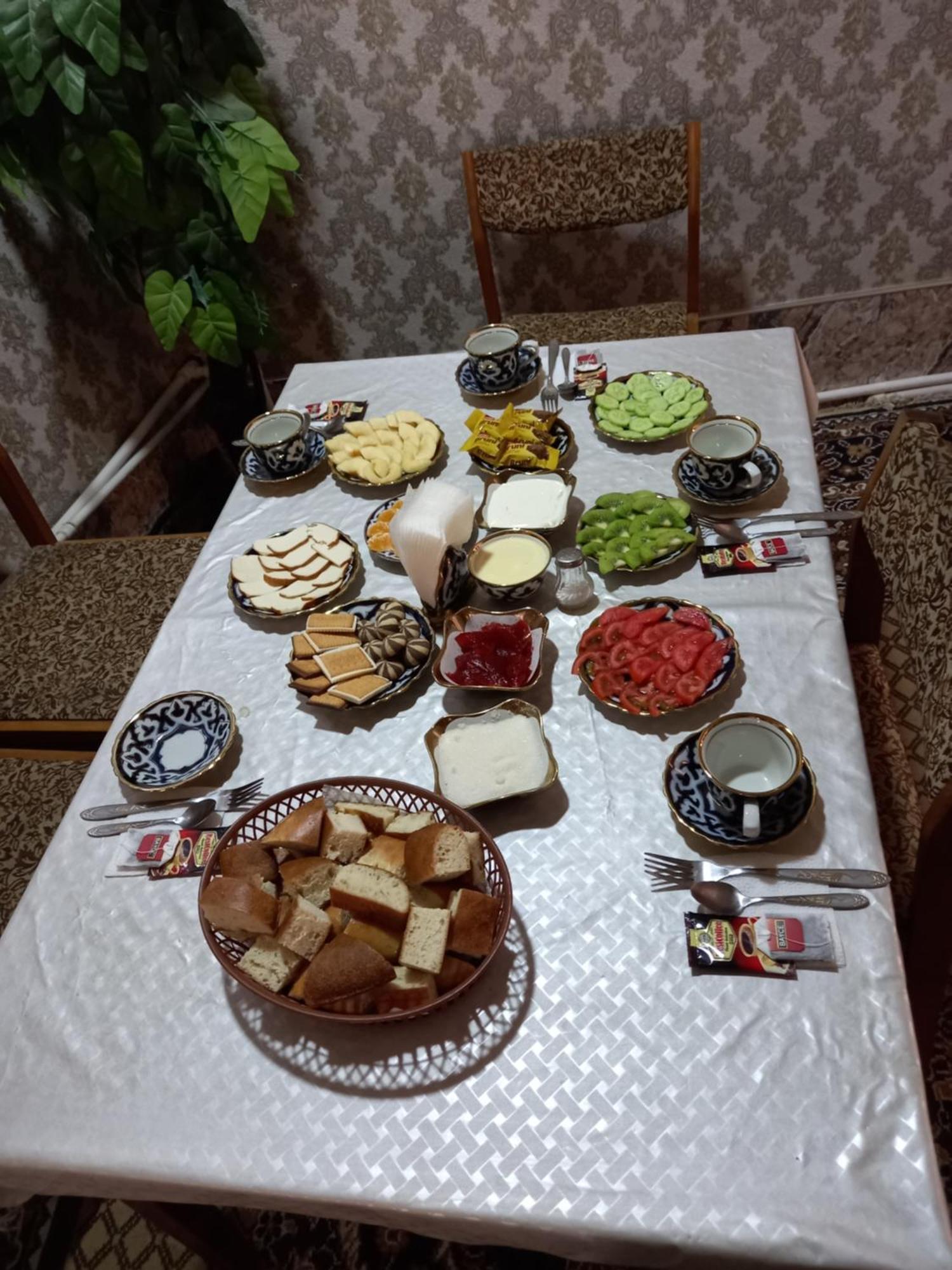 Lion Guest House Бухара Екстериор снимка